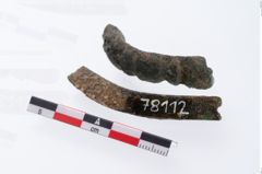 Etikett zu Bronzeblech (NHMW-PRAE-085713)
